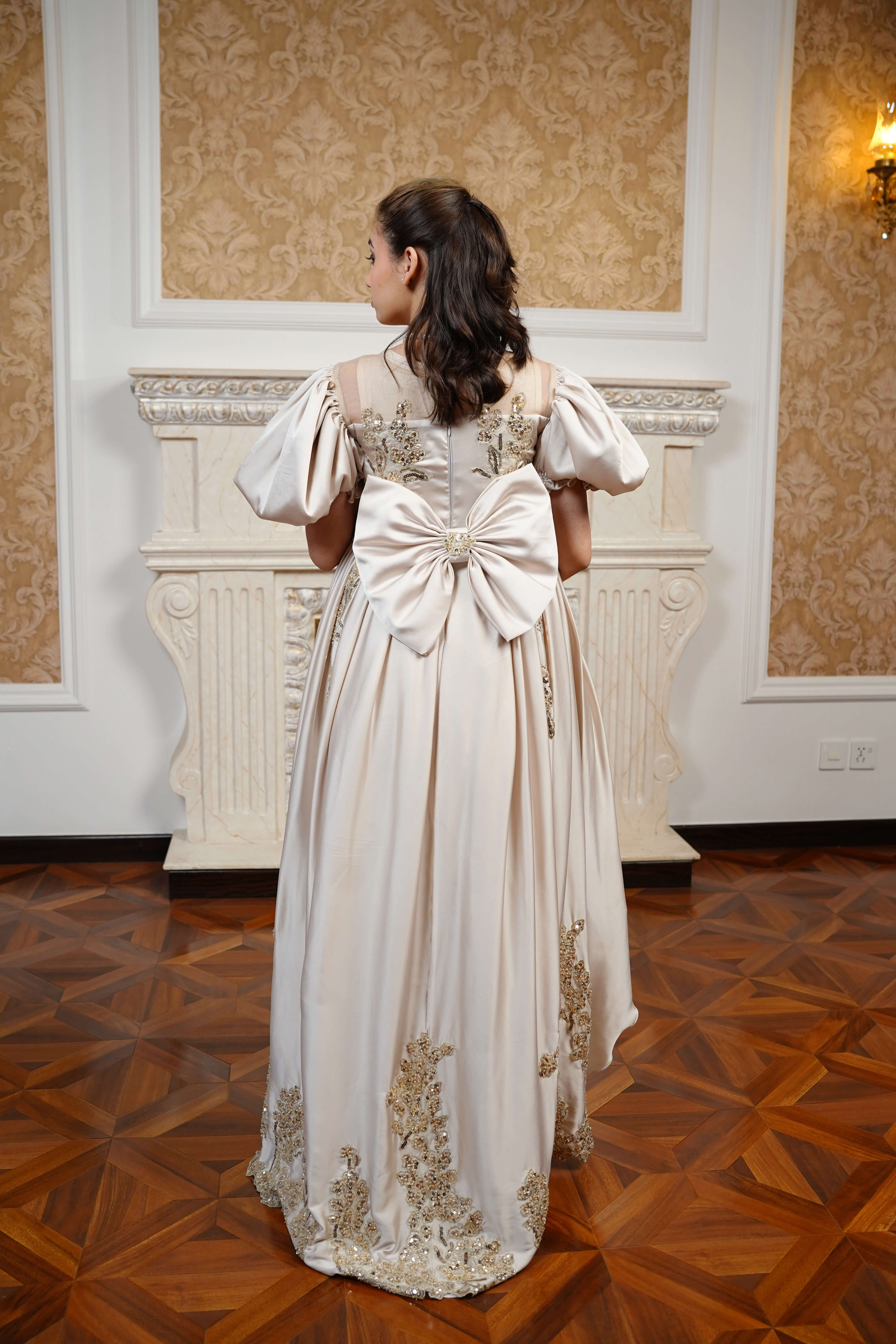 The Essence of Silk — A Touch of Luxury in Every Thread