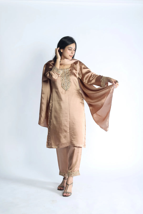 Gulbadan Kurta Trouser